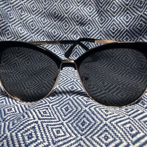 SUPER CUTE OVERSIZED CAT EYE GLASSES - UV400